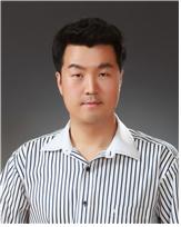 박진 선생님사진